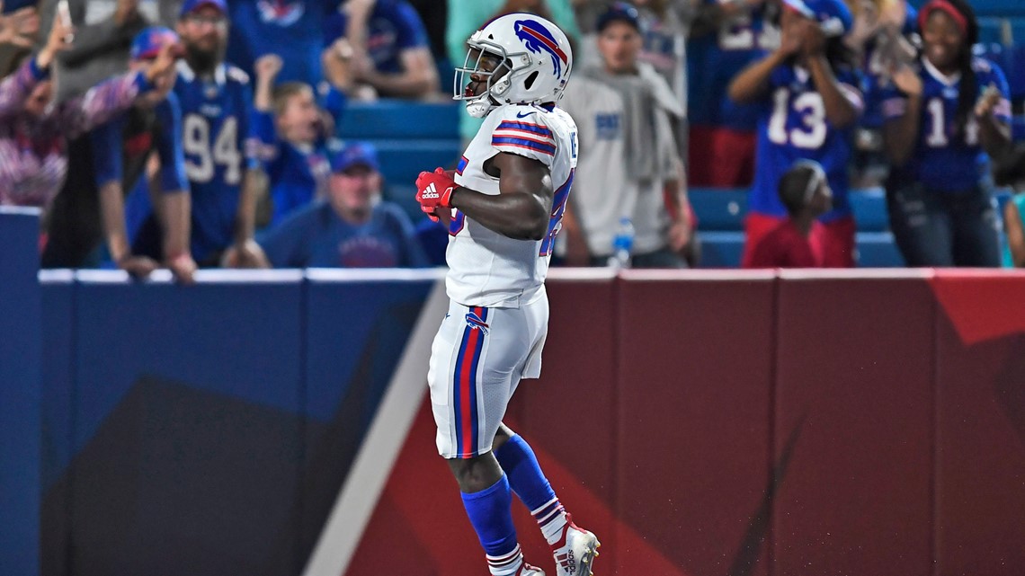 Christian Wade scores 65-yard touchdown for Buffalo Bills in NFL