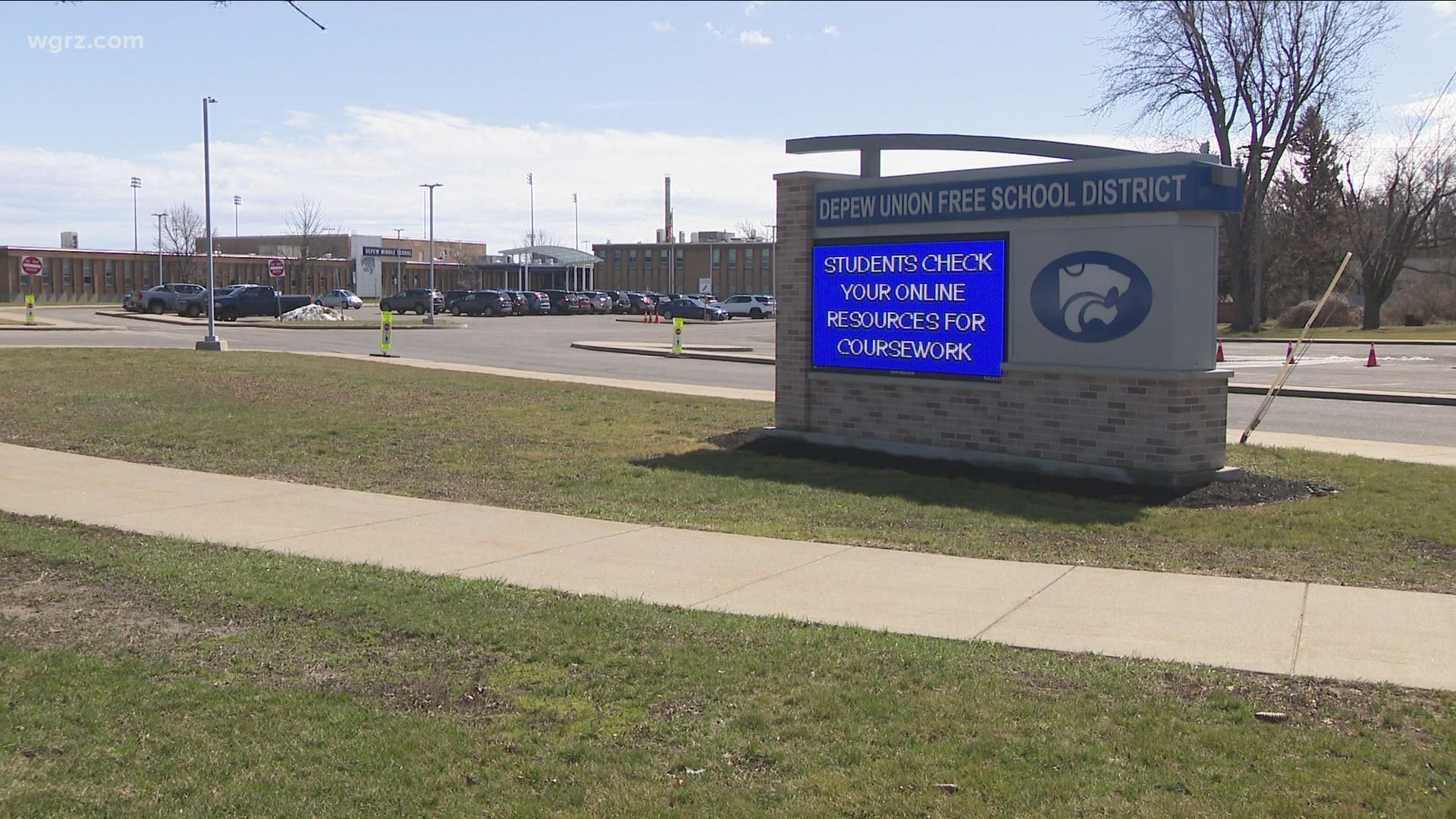 Depew Middle School temporarily back to remote learning after spike in COVID cases