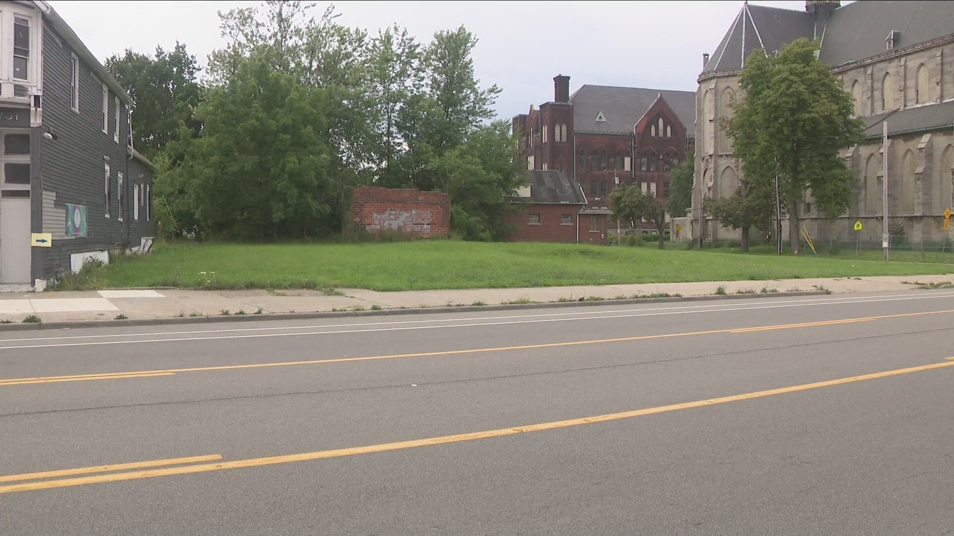 THE CYCLIST WAS SHOT ON BROADWAY AND KRETTNER STREET... JUST BEFORE 4 P-M. THE 38-YEAR-OLD DIED AT THE SCENE.