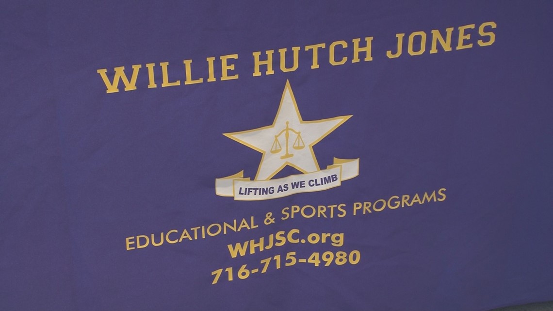 MLB welcomes Buffalo's Team Hutch to Reviving Baseball in Inner Cities  program