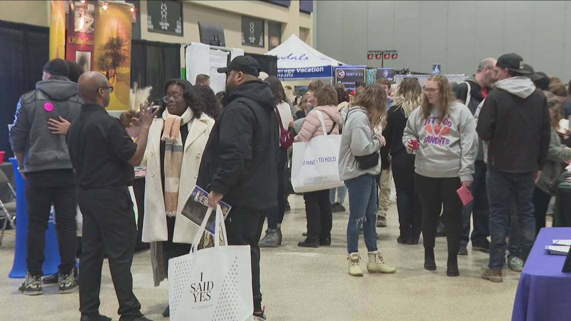 Future brides, grooms commit to Buffalo Wedding Expo - Vimarsana News