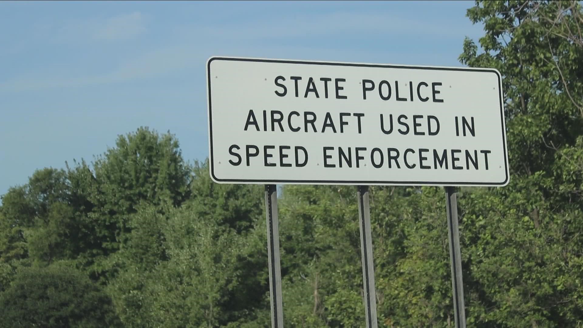 There are over a dozen signs on the New York State Thruway and DOT maintained roads promoting aircraft speed enforcement, yet the NYS Police no longer do it.