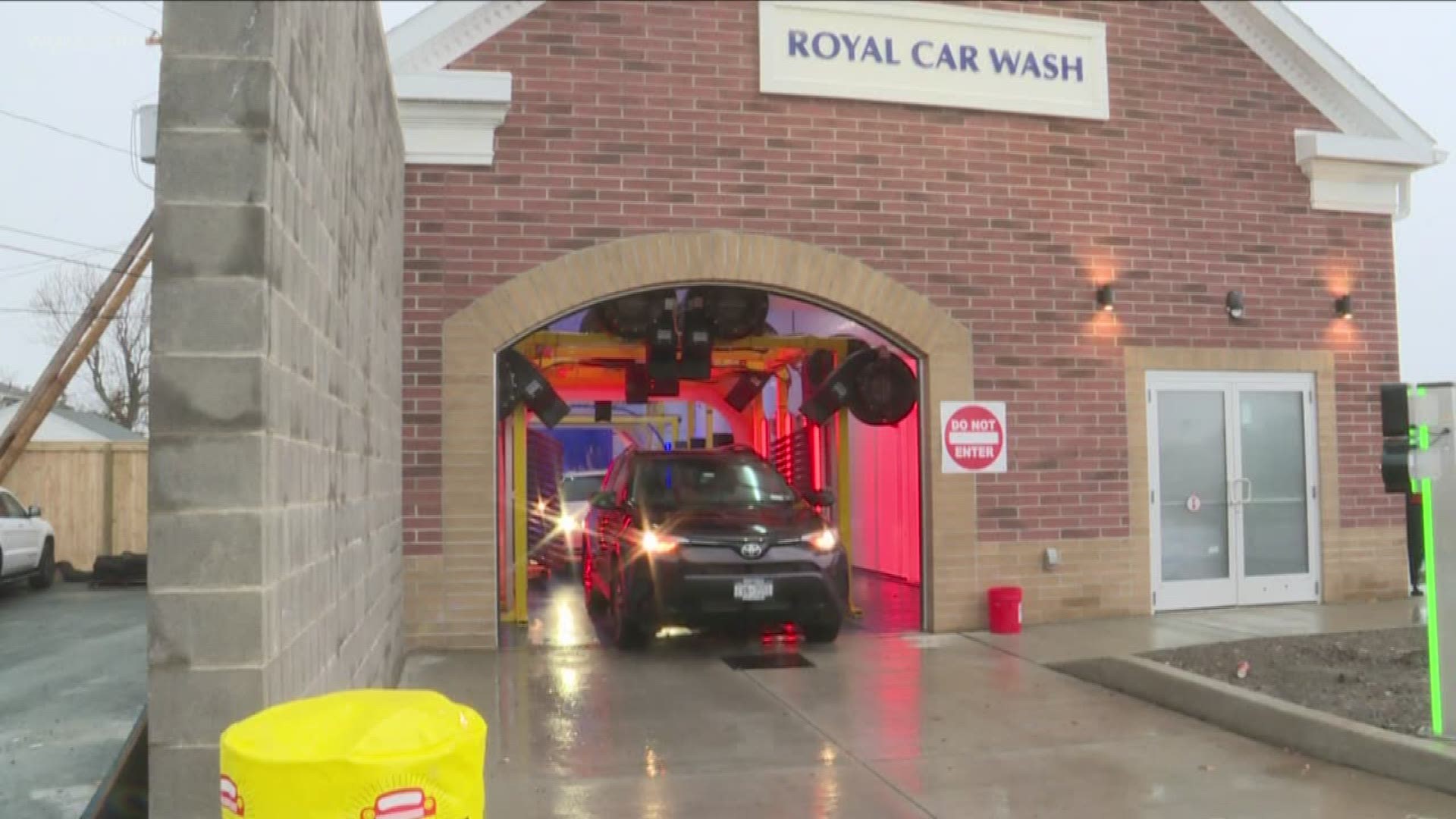 Royal Car Wash opens 3rd location in Buffalo area