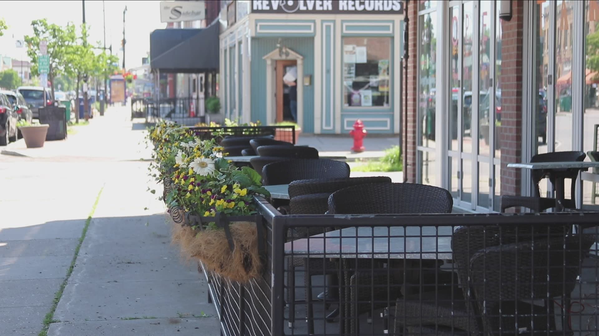 Outdoor dining reopens in WNY