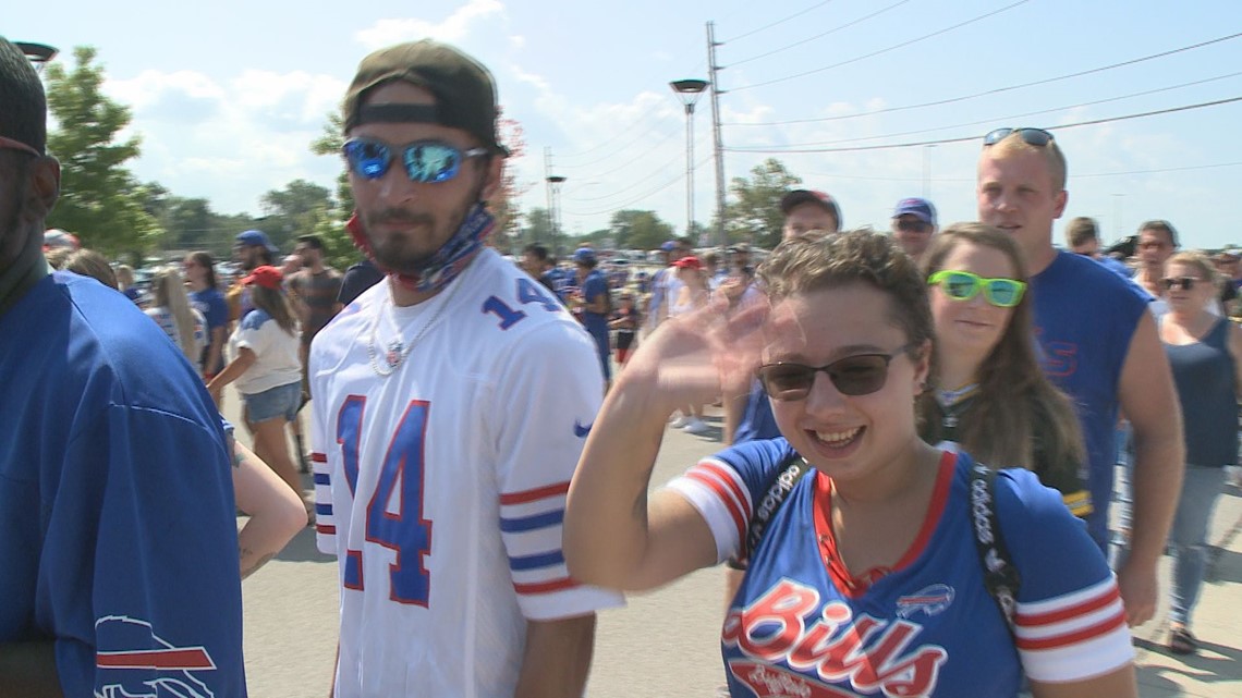 Buffalo Bills to Require All Fans to Wear Masks Despite