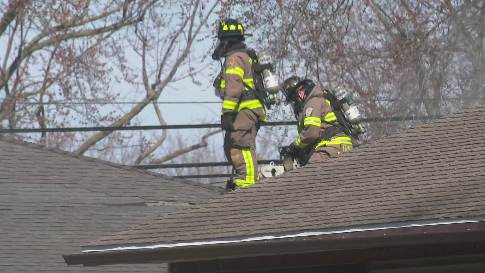 One person dead after house fire in Tonawanda | wgrz.com