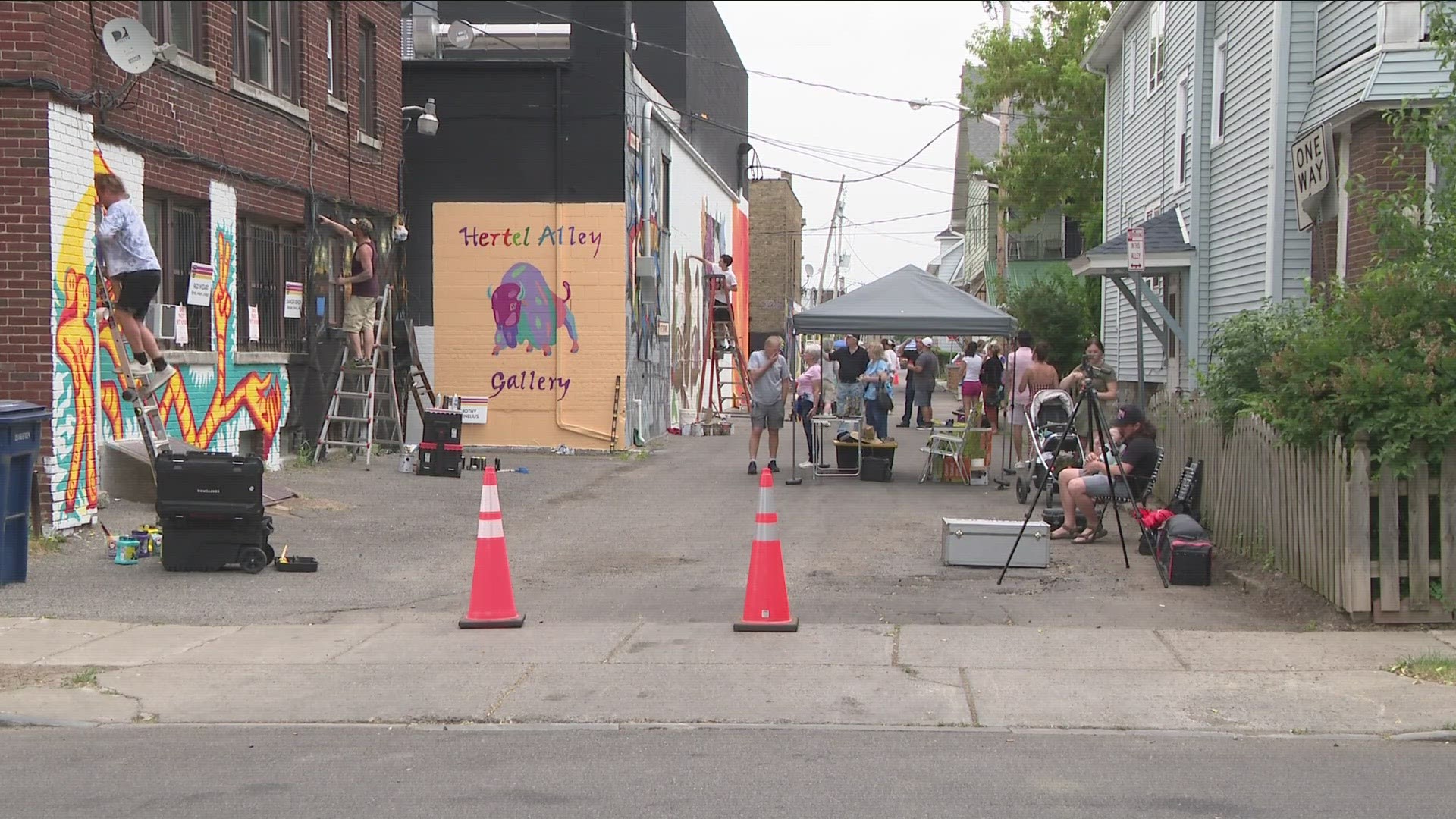 The Hertel Alley Mural Festival gave people a chance to watch mural artists create masterpieces in person
