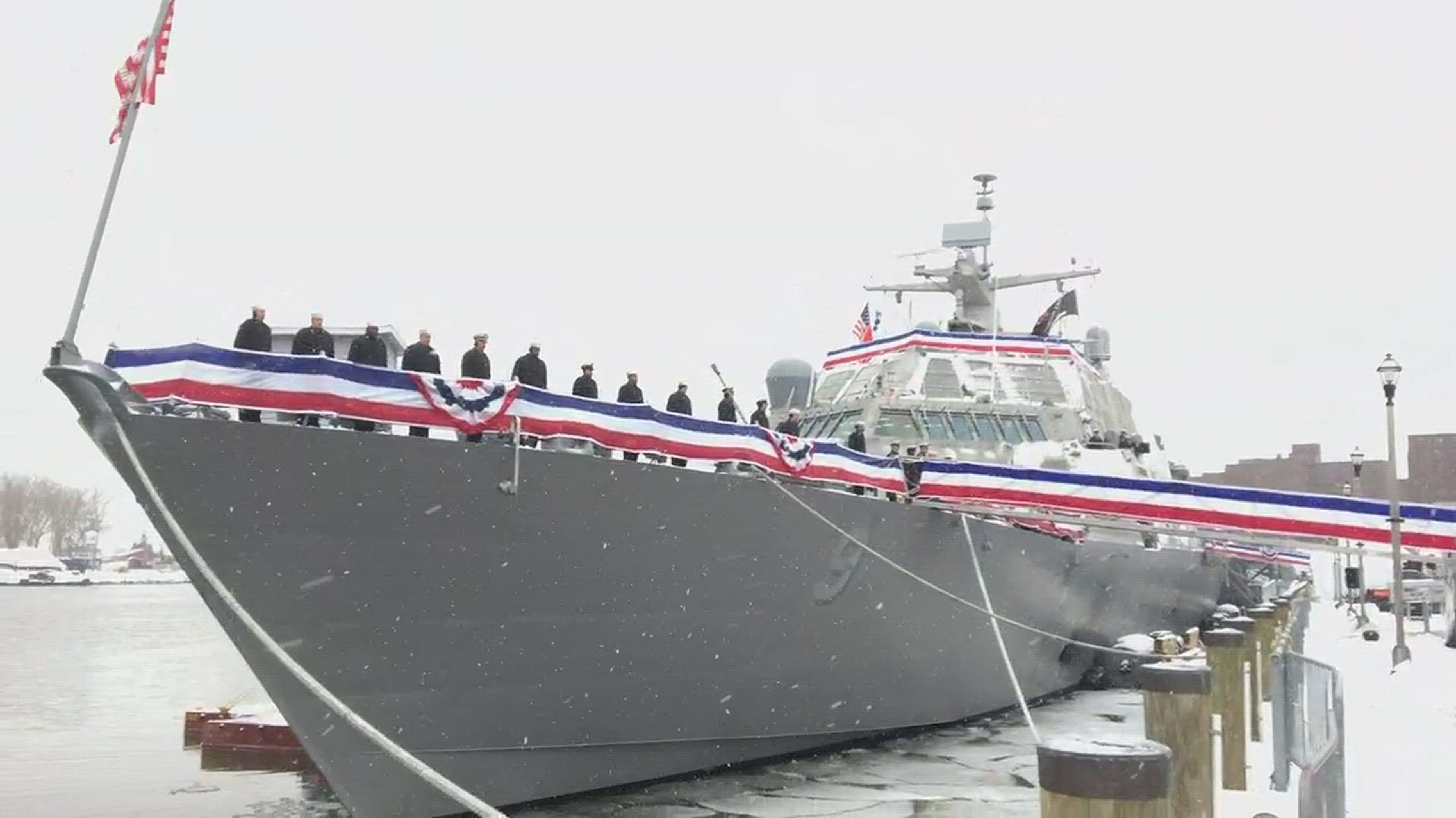 Video from WGRZ photojournalist Ben Read as the crew of the new USS Little Rock salutes during the commissioning ceremony.