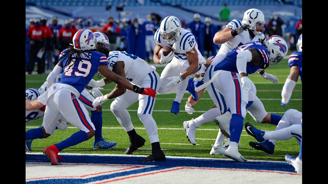 Bills beat Colts 27-24 for 1st playoff win in 25 years