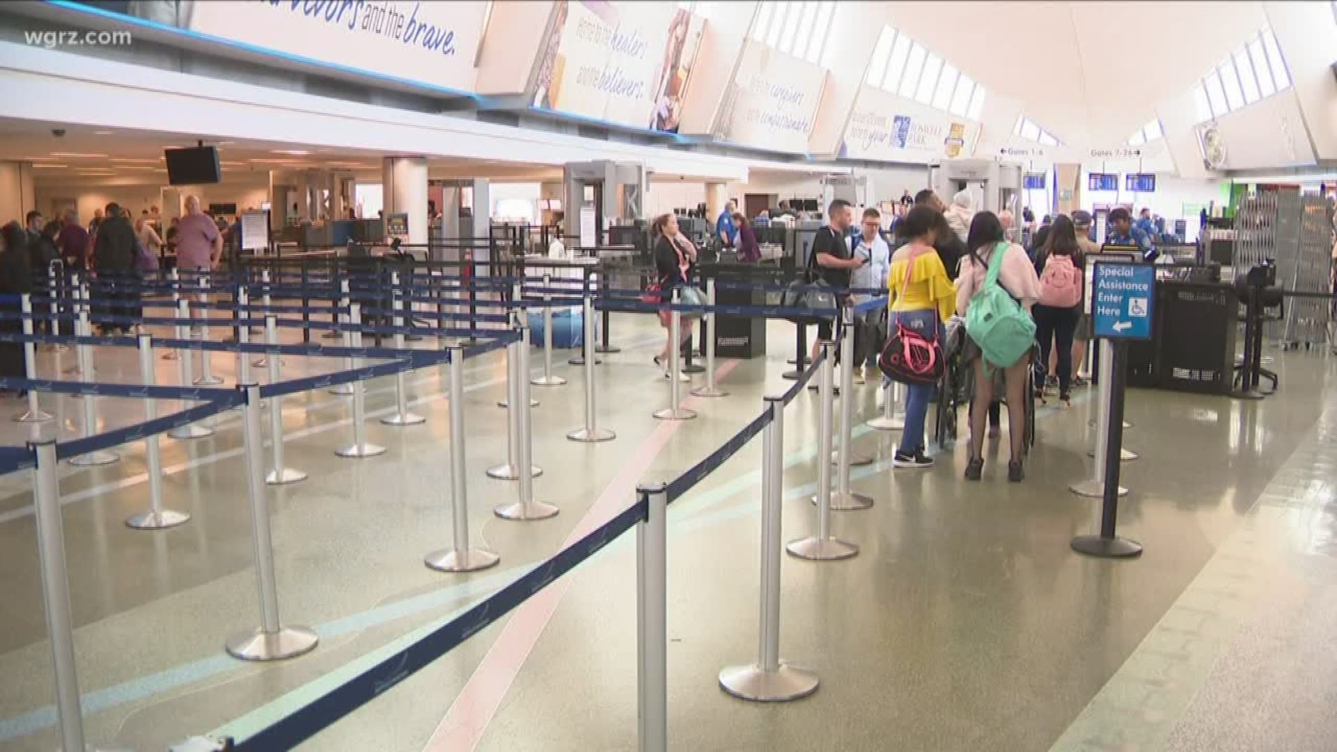 A third of Thanksgiving travelers will fly