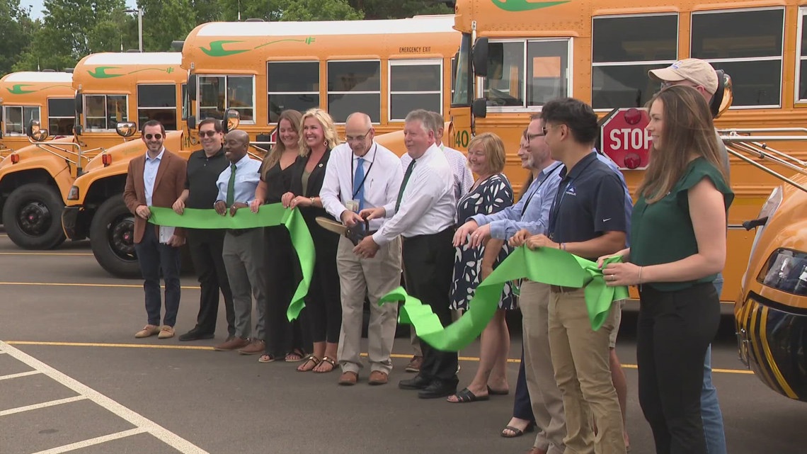 State pushes ahead with electric school bus order; some districts question the costs