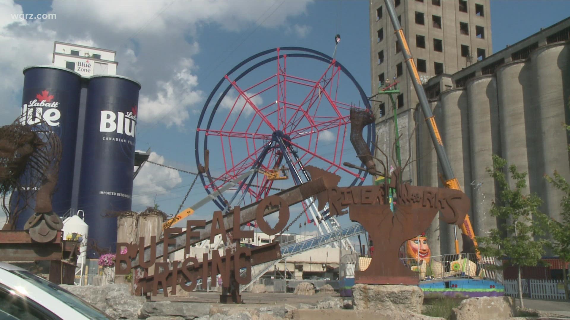 According to a recent Facebook post from Buffalo RiverWorks, the Buffal-O Ferris wheel is nearly complete.