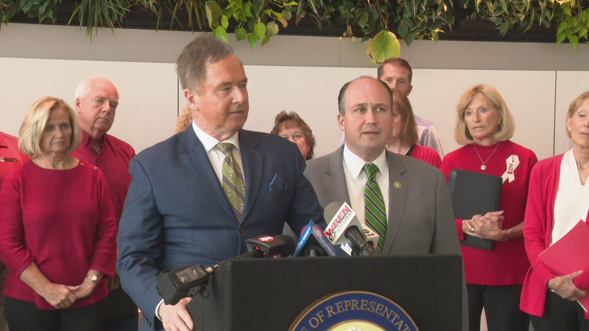 Brian Higgins and Nick Langworthy talk about efforts to block SkyWest Airlines attempt to bypass pilot training standards.