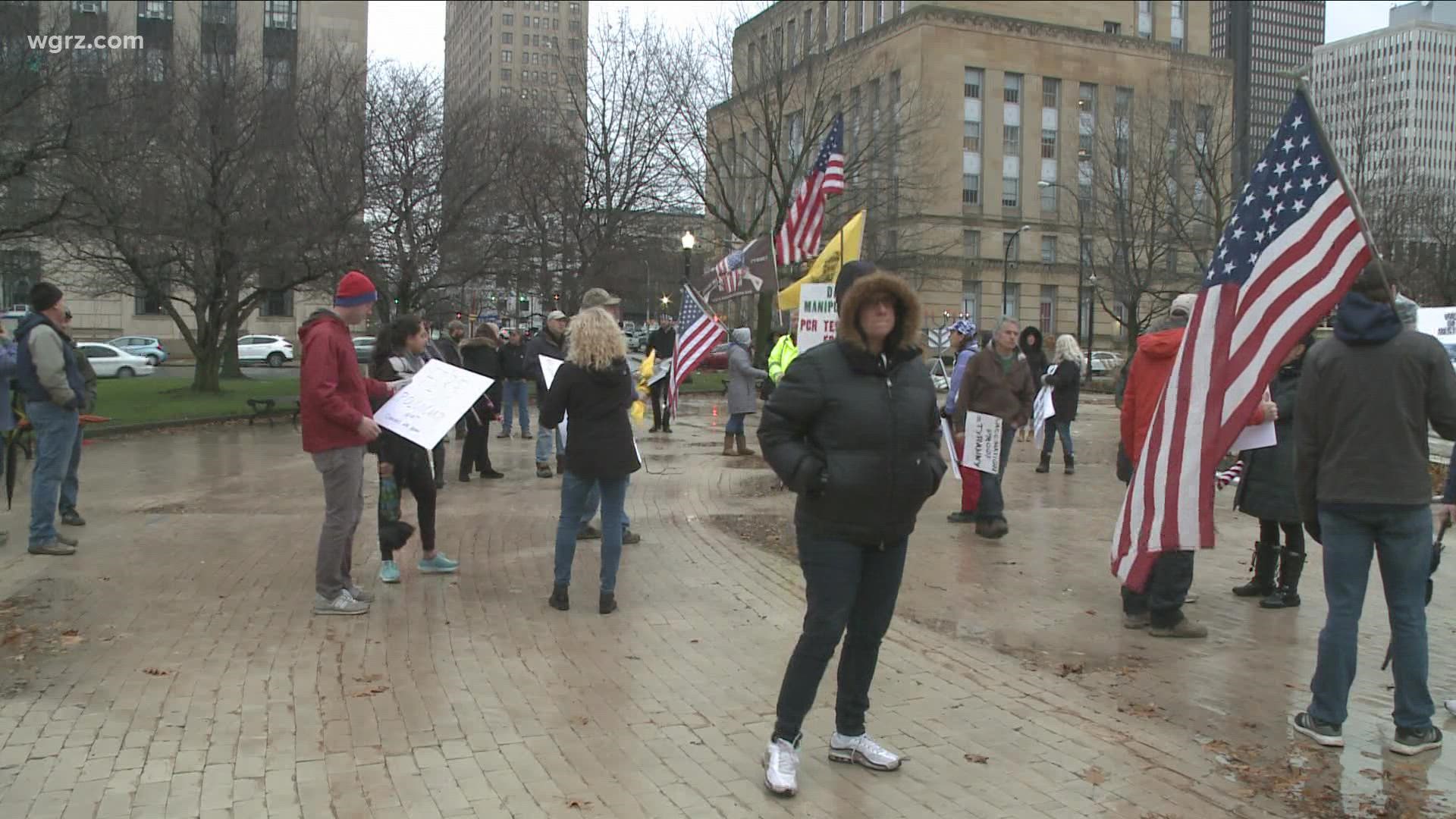 Anti-mask mandate protest in Niagara Square