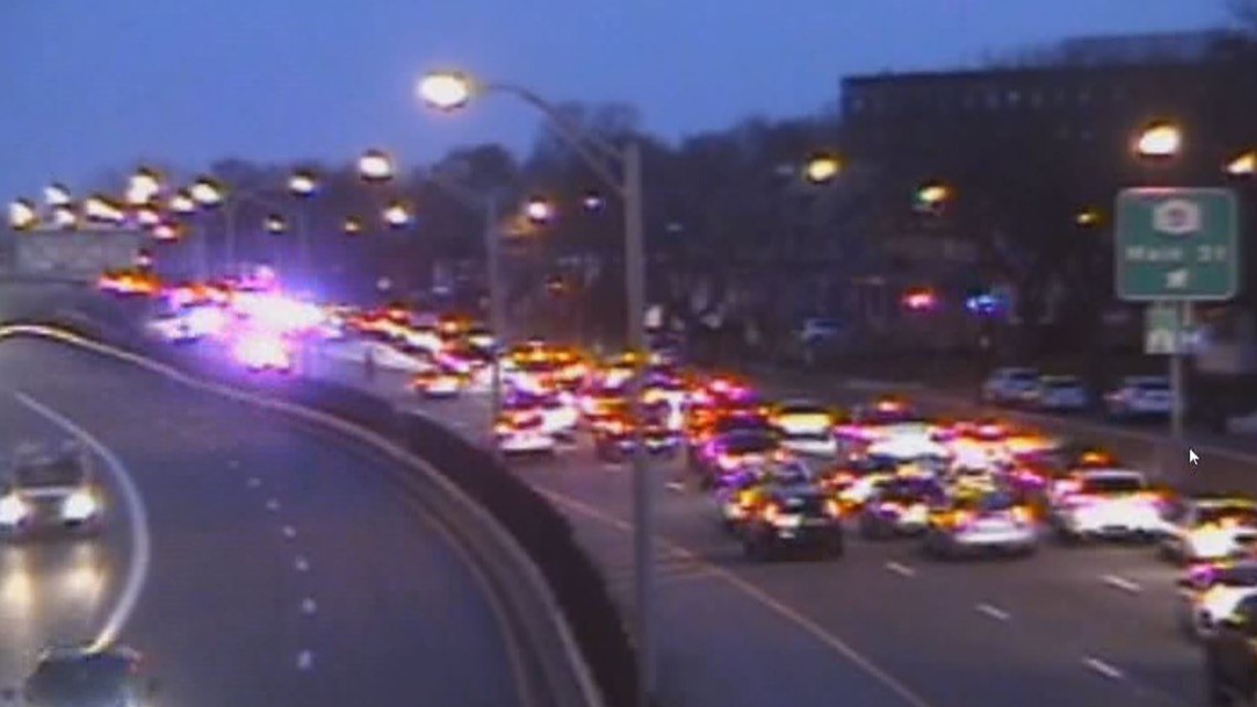Crash closes part of 198 west near Main St. - Vimarsana News
