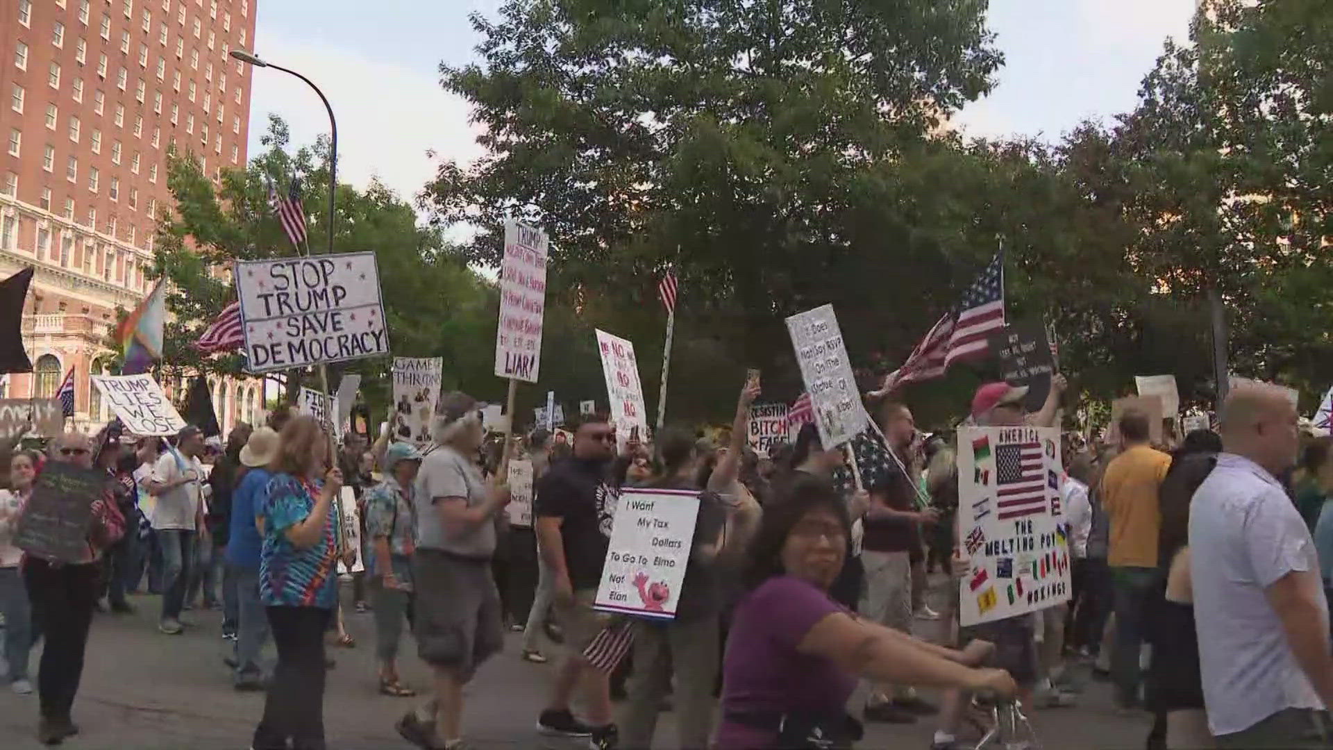 No Kings protest held in Niagara Square in downtown Buffalo