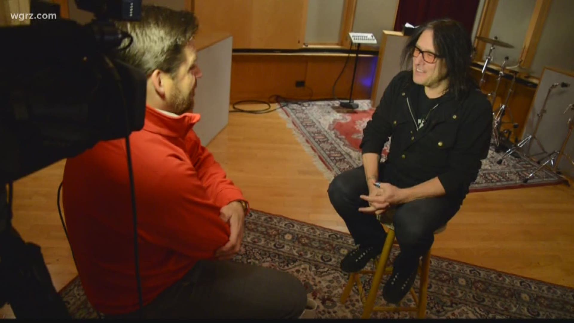 Daybreak's Pete Gallivan sits down with Robby Takac to talk about growing up a Goo Goo Doll.