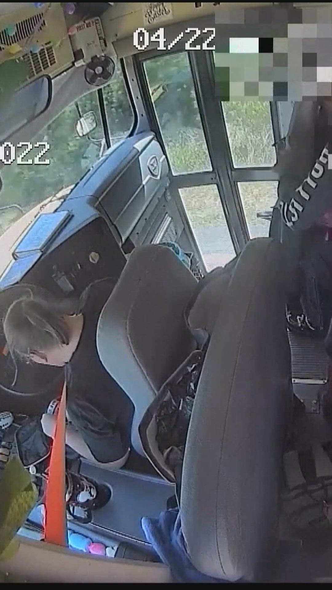 Video shows Mississippi students stopping school bus after driver ...