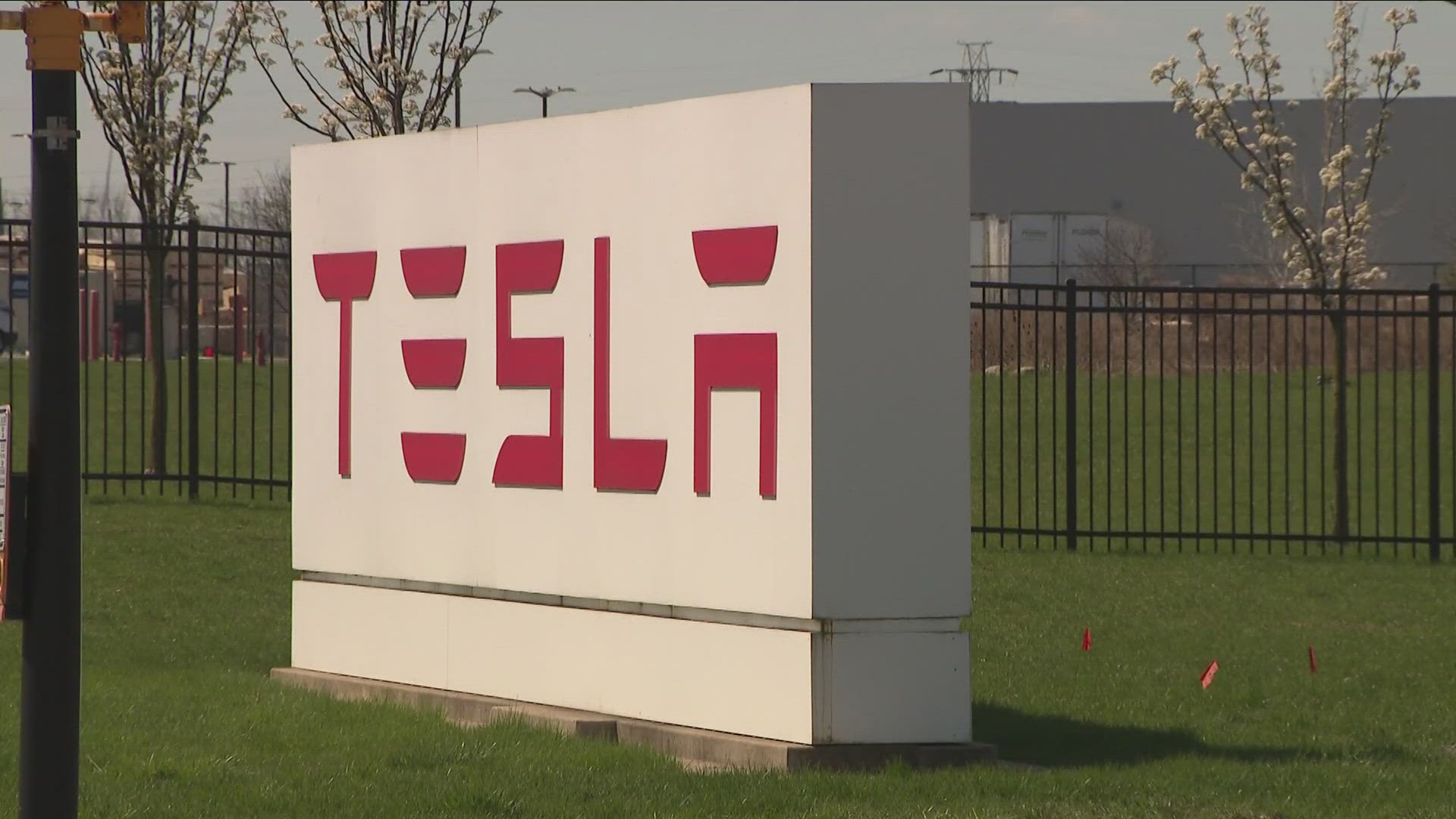 More workers laid off by Tesla in Buffalo