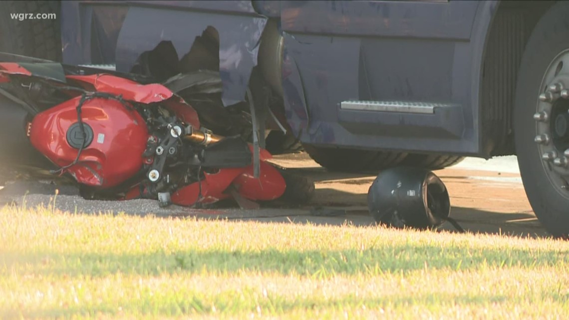 Motorcyclist Hurt In Crash With Semi Truck | wgrz.com