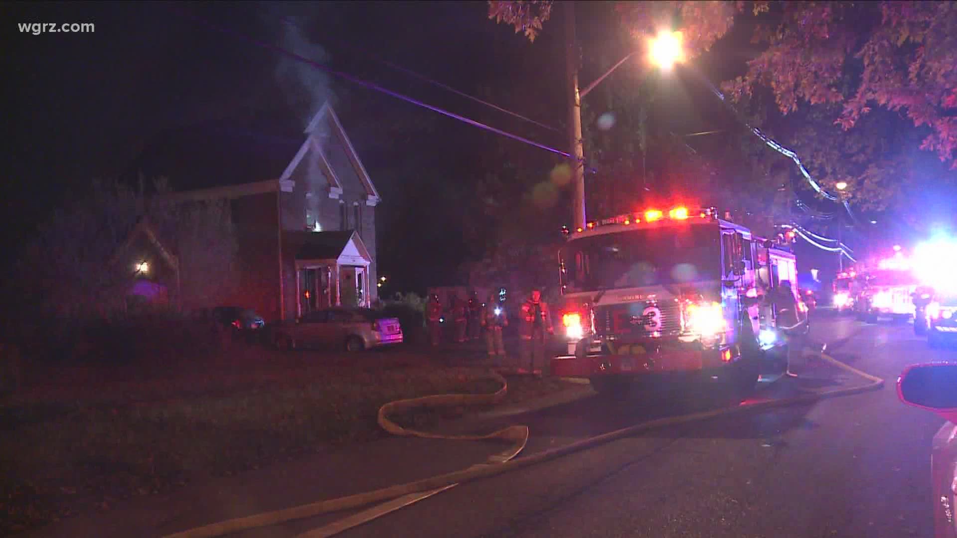 Buffalo fire crews responded to a fire on Pratt Street early Saturday morning.