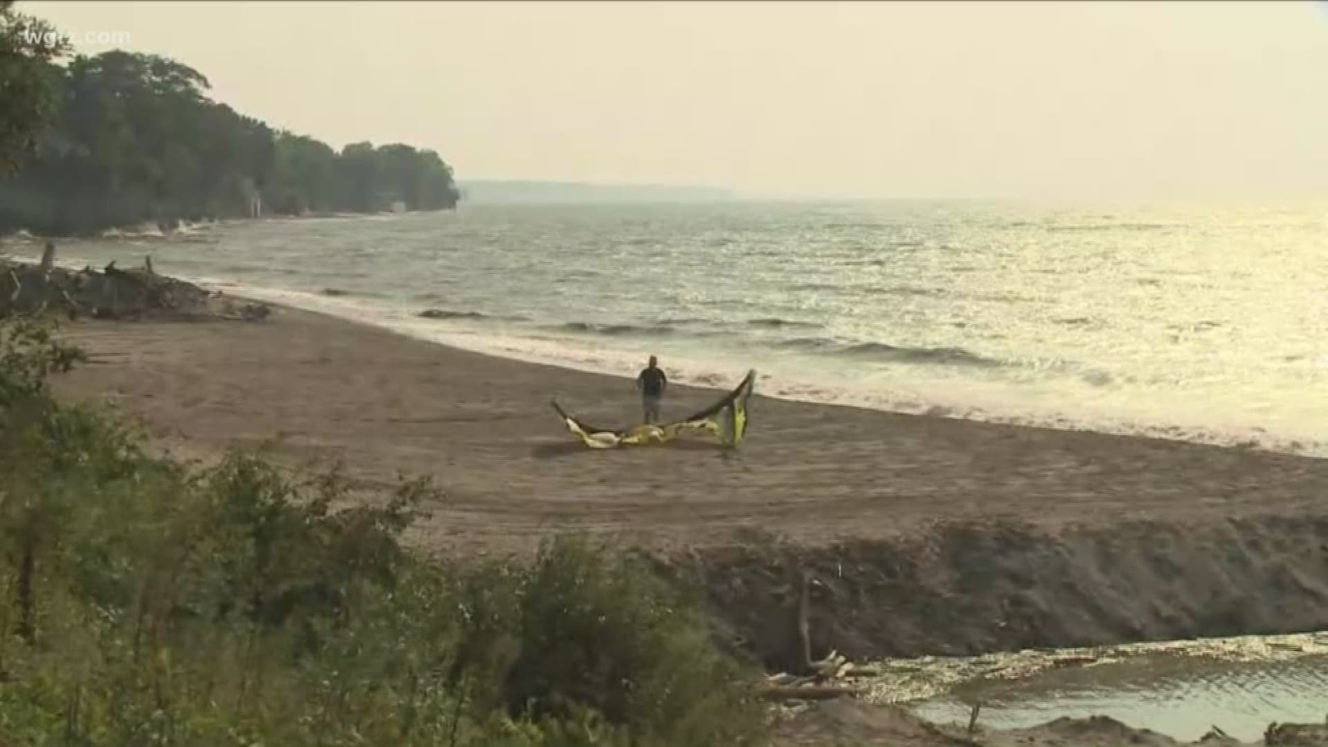 Kite Surfer Dies At Hamburg Beach
