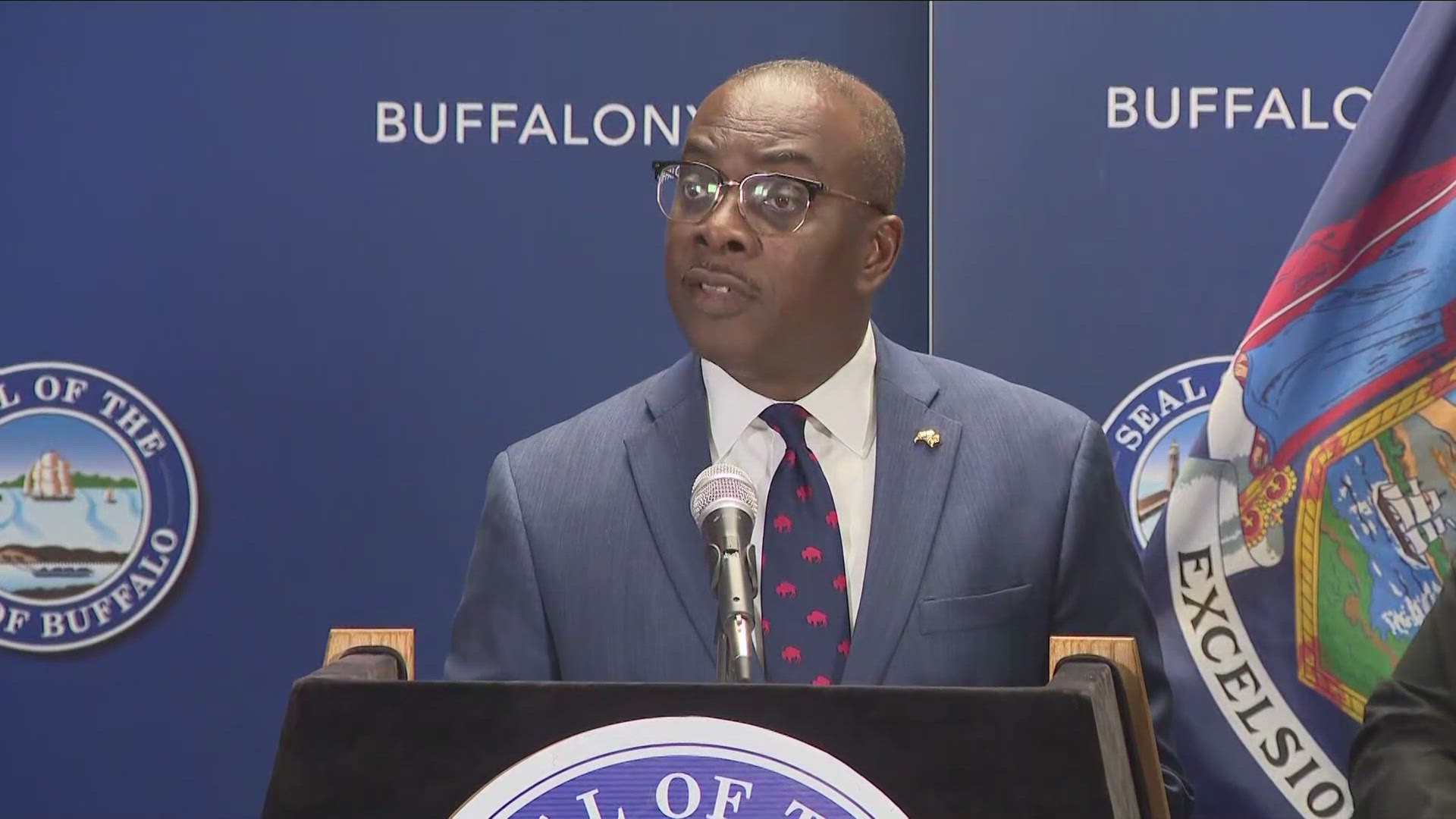 Buffalo Mayor Byron Brown resigns from office to accept job at Western Region OTB