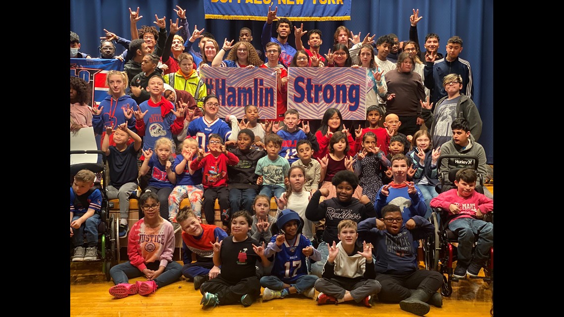 WNY schools, businesses show support for Hamlin