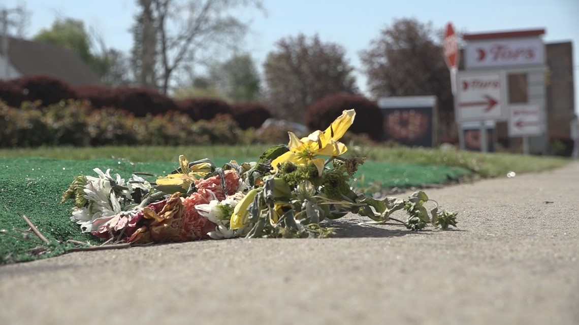 Preparing to mark 1-year since the Tops mass shooting in Buffalo - Vimarsana News