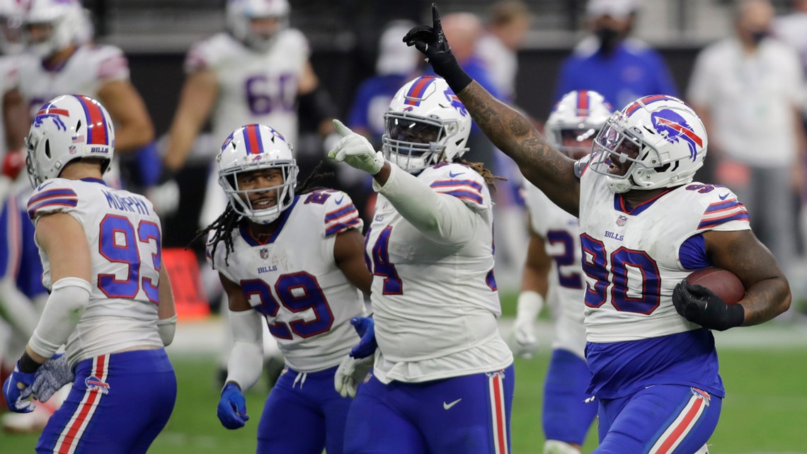 Las Vegas Raiders tight end Jason Witten (82) celebrates after scoring a  touchdown against the Buffalo Bills during the first half of an NFL  football game, Sunday, Oct. 4, 2020, in Las