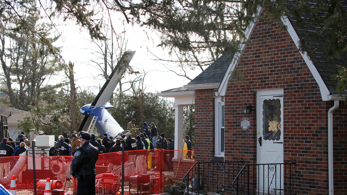 PHOTOS Flight 3407 plane crash in Clarence