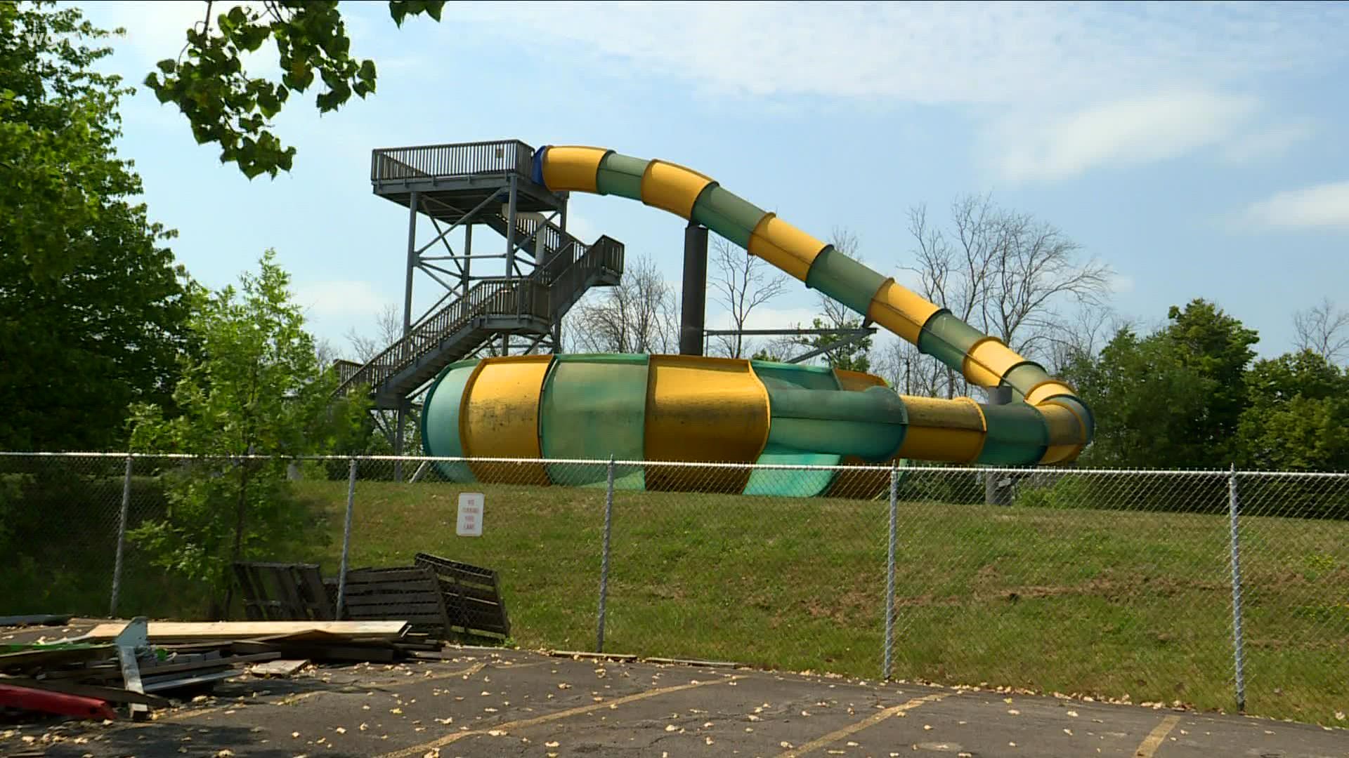 Water Park At Niagara Amusement Park Splash World To Open Saturday 