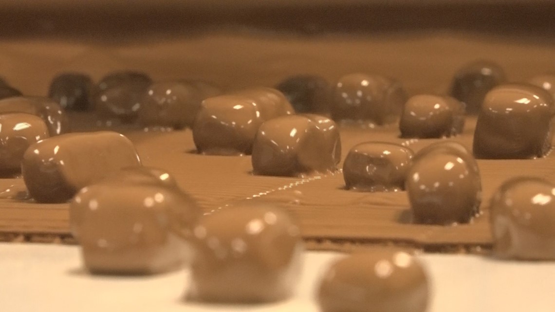 National Sponge Candy Day - Vimarsana News