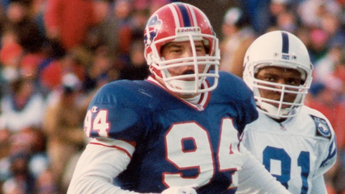 Bills Players Have a Snowball Fight After Practice [VIDEO]