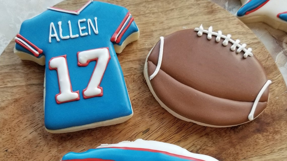 Lewiston restaurant hosts Buffalo Bills cookie decorating classes ...