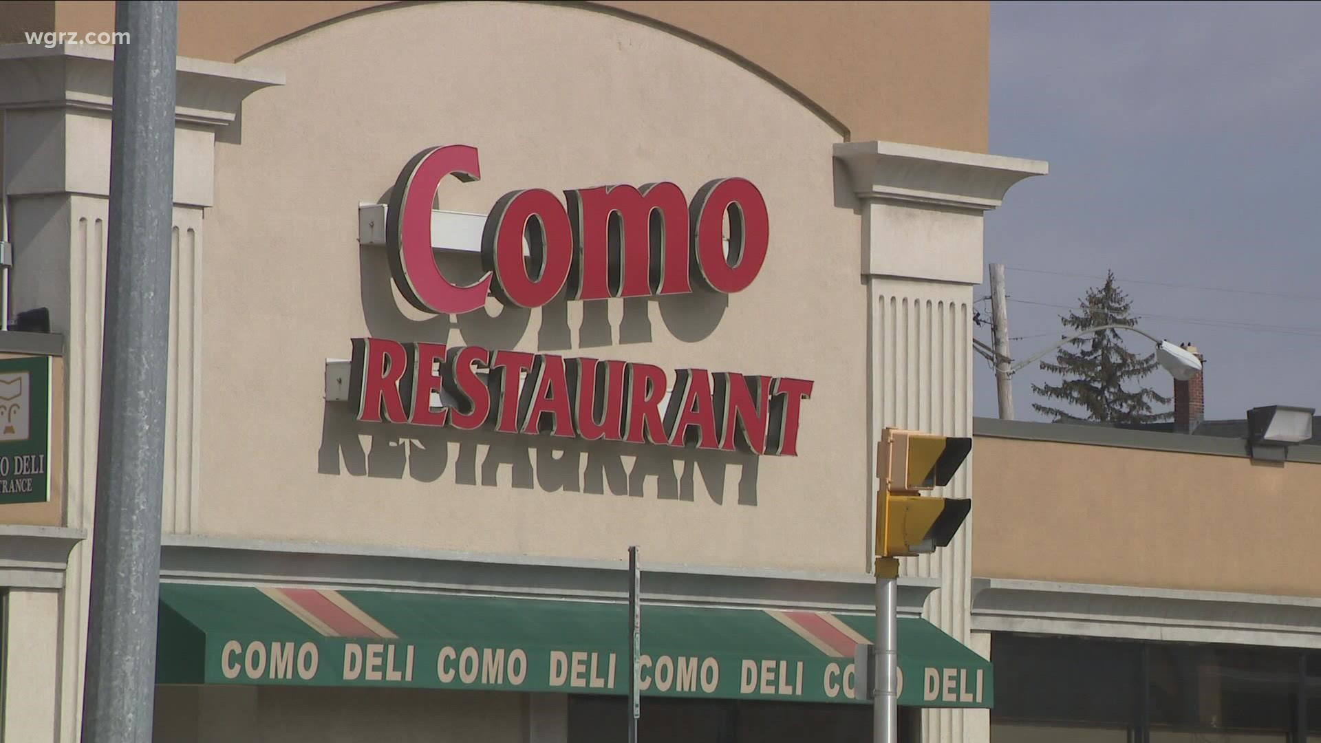 Como restaurant sale fails, will stay open