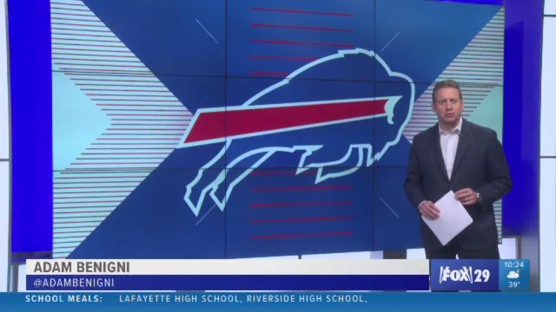 Takes from WGRZ's Adam Benigni and Vic Carucci of the Buffalo News and Sports Talk Live on if the Bills are emerging as favorites in the AFC East.
