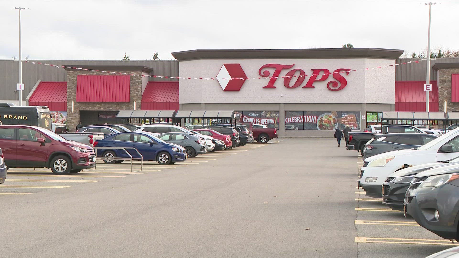 Tops Markets grand reopening in Lockport