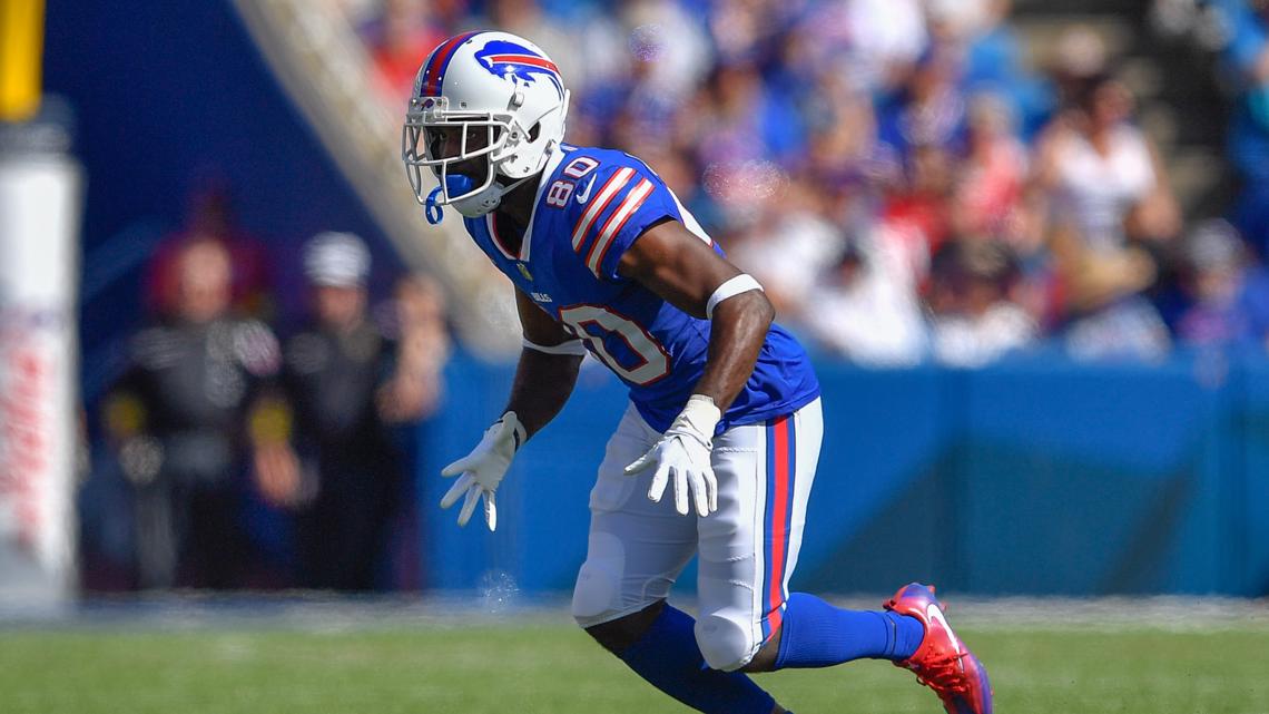 Former Bills WR Jamison Crowder and TE Tommy Sweeney sign with NY Giants -  Buffalo Rumblings