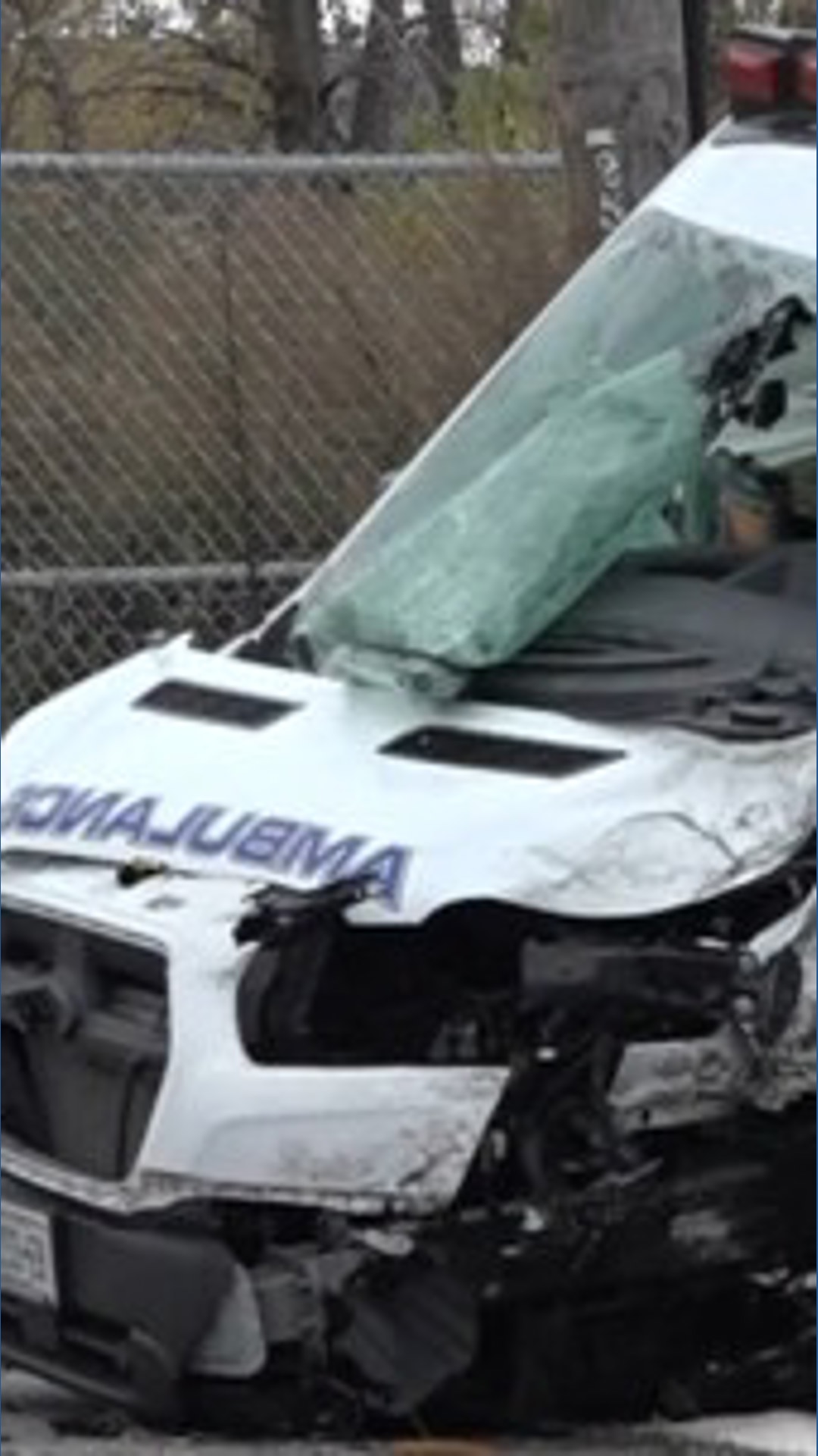 Hamburg ambulance involved in serious crash | wgrz.com
