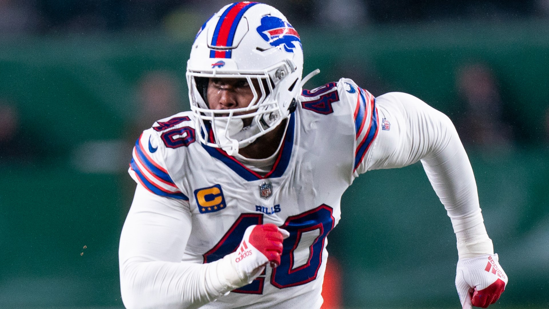 2 On Your Side's Jonathan Acosta and Vic Carucci analyze the Bills' edge rush going into camp, including whether Von Miller can return his pre-injury level of play.