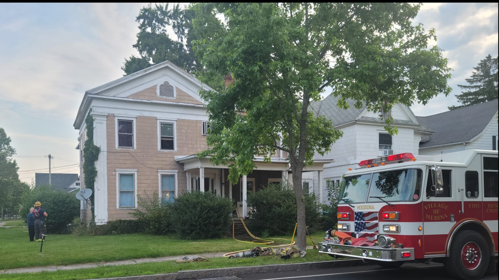 Firefighters Respond To Apartment Fire In Medina | Wgrz.com