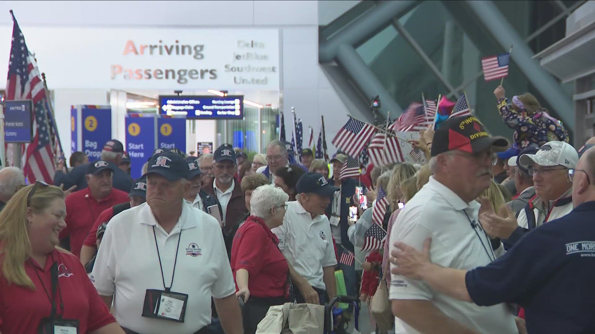 Veterans return home after Honor Flight