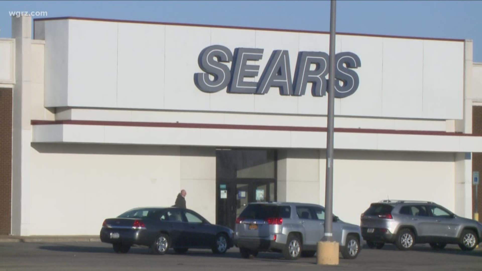 Summit Park Mall nearly empty without Sears