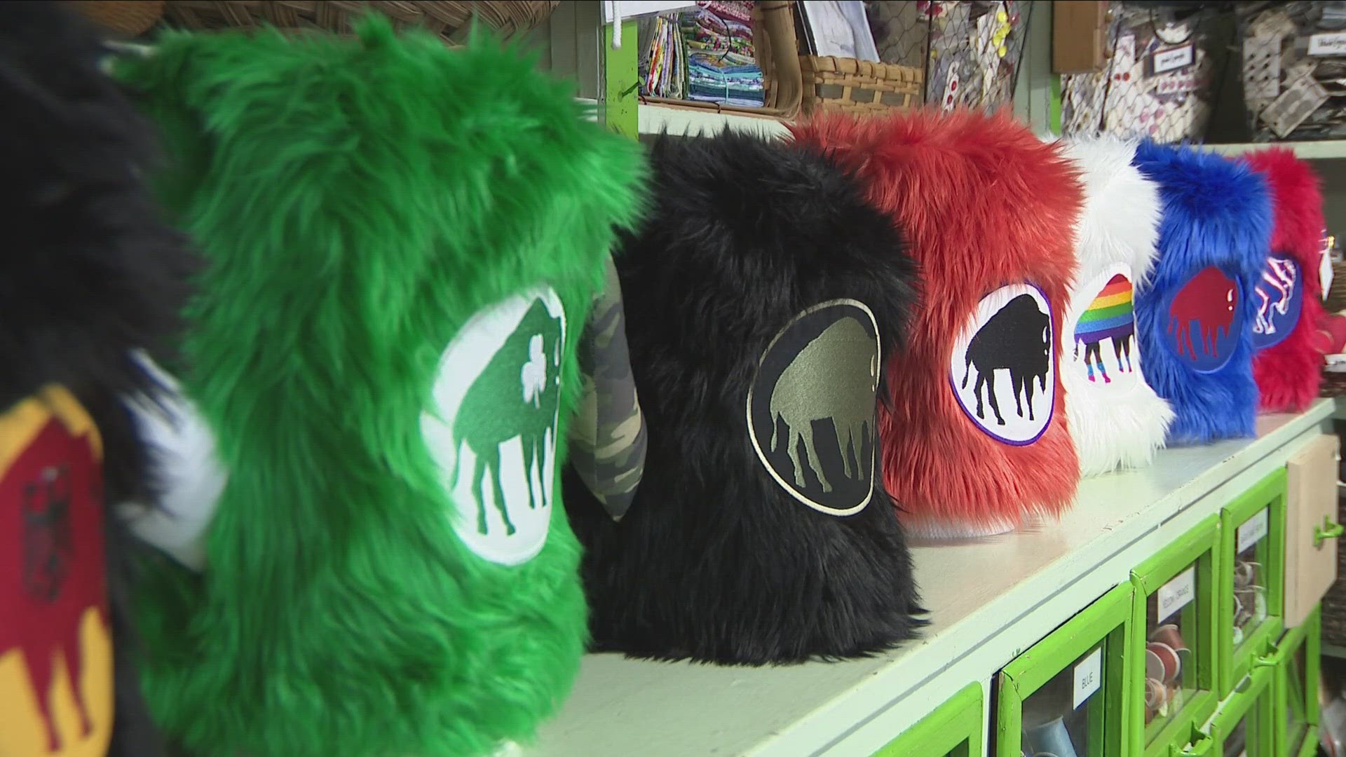 Stitch Buffalo, Water Buffalo Club 716 celebrate refugees