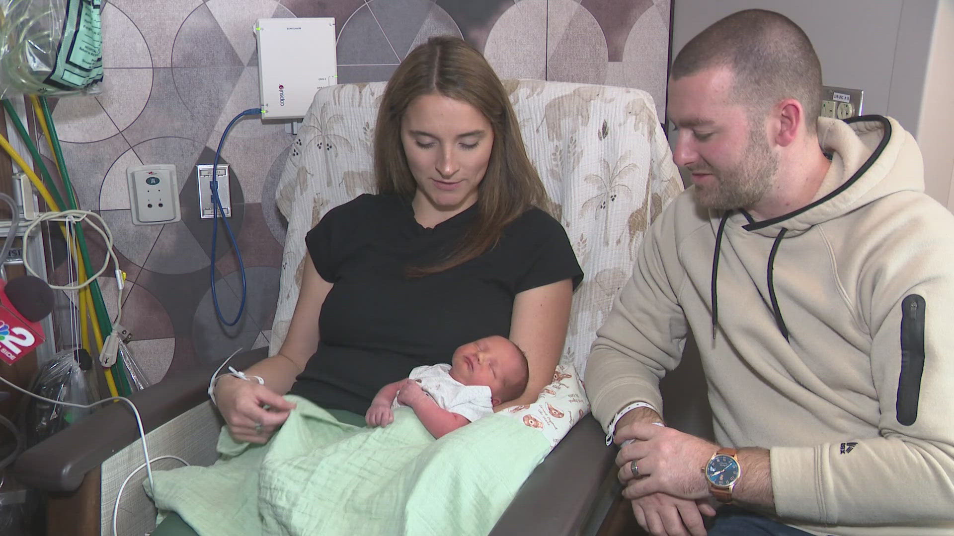 NICU nurse finds herself on the other side of care this Mother’s Day ...