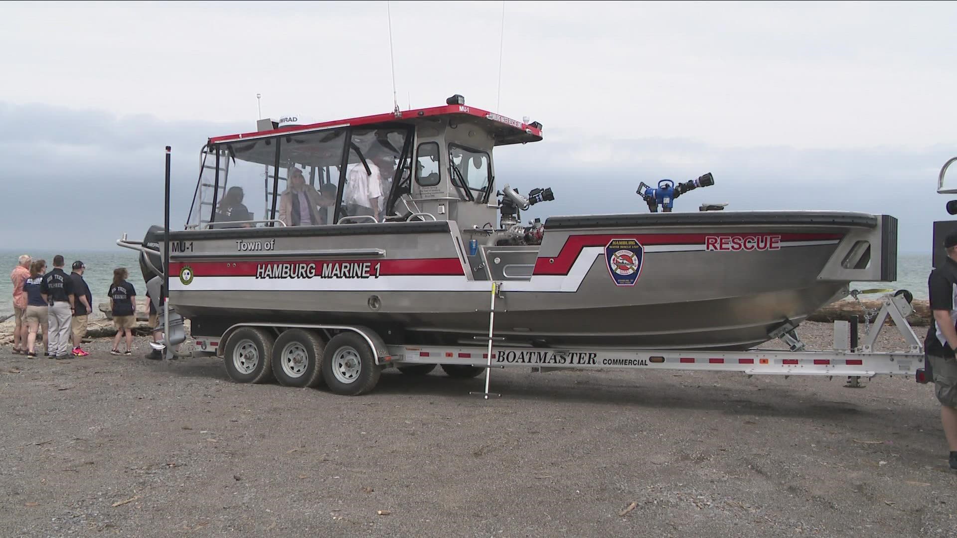 The Hamburg Water Rescue Unit has officially added a new boat to the fleet.