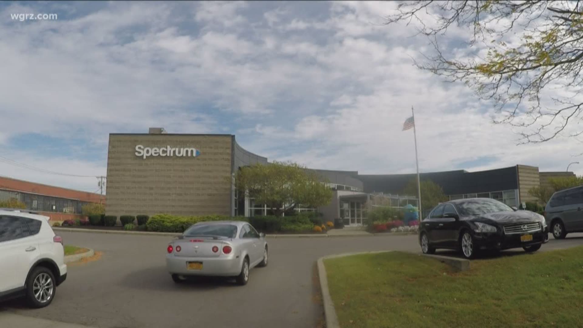Charter Spectrum will pay a record $174 million and refund customers in New York $62 million in a settlement over claims it defrauded internet subscribers.