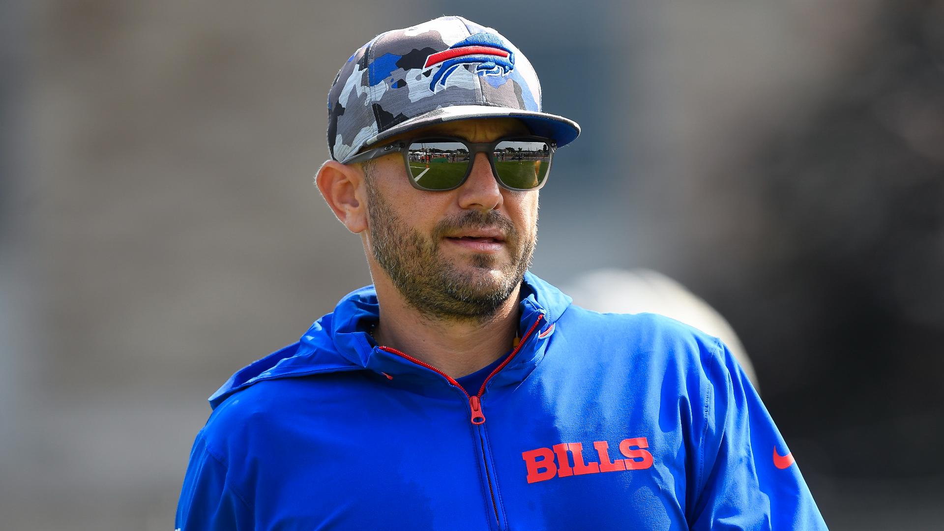 New Bills defensive coordinator getting as many reps as possible should he be called on as first-time playcaller.