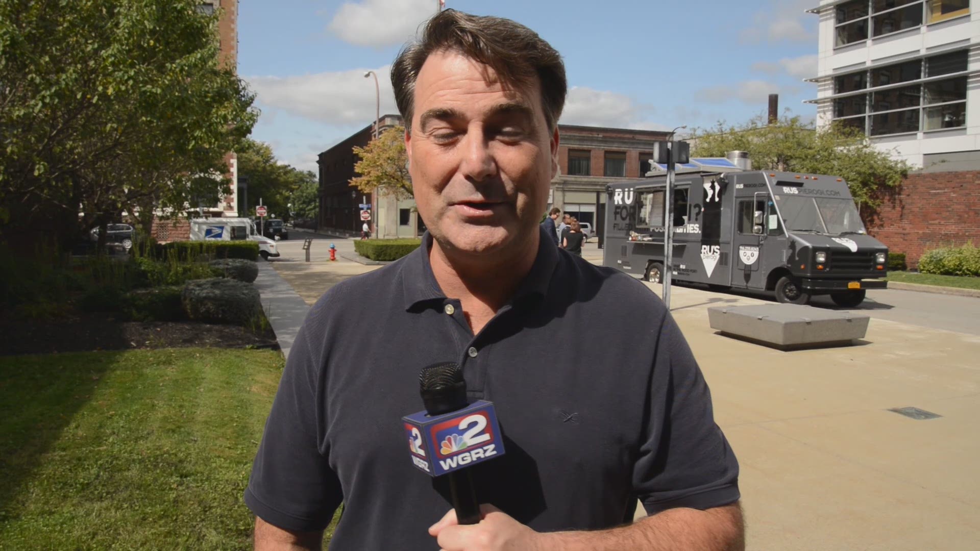 Kevin O'Neill heads out on the streets once again to ask WNYers what their favorite things are about fall in WNY.